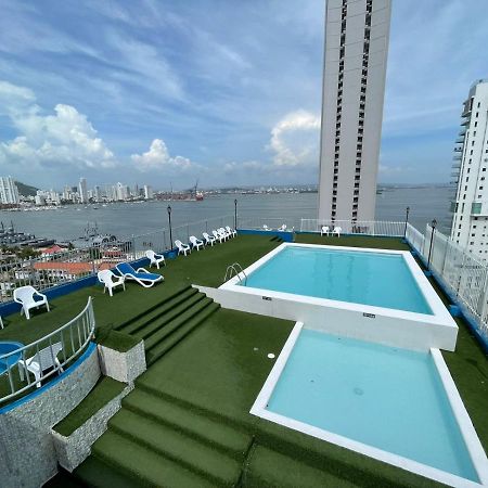 Apartamentos En Edificio Portofino Icdi Cartagena Екстер'єр фото