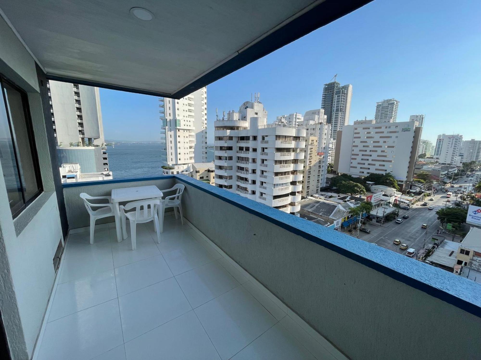 Apartamentos En Edificio Portofino Icdi Cartagena Номер фото